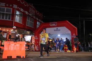 BIB: 4762
                            <button type="button" onclick="openModal(26262878)" class="btn btn-primary btn-sm float-right btn-popup" data-toggle="modal" data-target=".modal-high-quality">
                        <i class="fas fa-shopping-cart"></i> Add to Cart
                    </button>
                                            <button type="button" onclick="isThisMe(26262878, true)" class="btn btn-success btn-sm float-right btn-popup btn-isme hidden" data-toggle="tooltip" data-placement="bottom" title="นี่คือรูปของคุณใช่ไหม คลิกที่นี่เพื่อเอาเข้าอัลบั้ม">
                        <i class="fas fa-plus"></i> Add to album
                    </button>
                    <button type="button" onclick="isThisMe(26262878, false)" class="btn btn-warning btn-sm float-right btn-popup btn-isnotme hidden">
                        <i class="fas fa-ban"></i> Remove from album
                    </button>